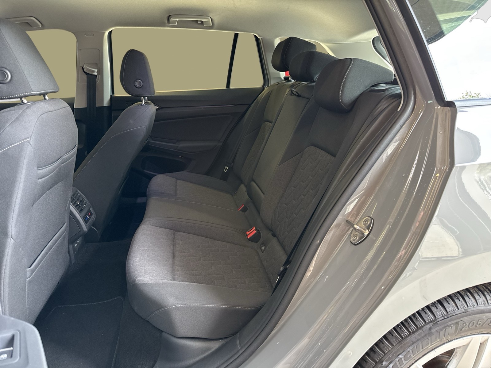 Volkswagen Golf Variant VIII 1.5 LIFE FACELIFT ACC CARPLAY