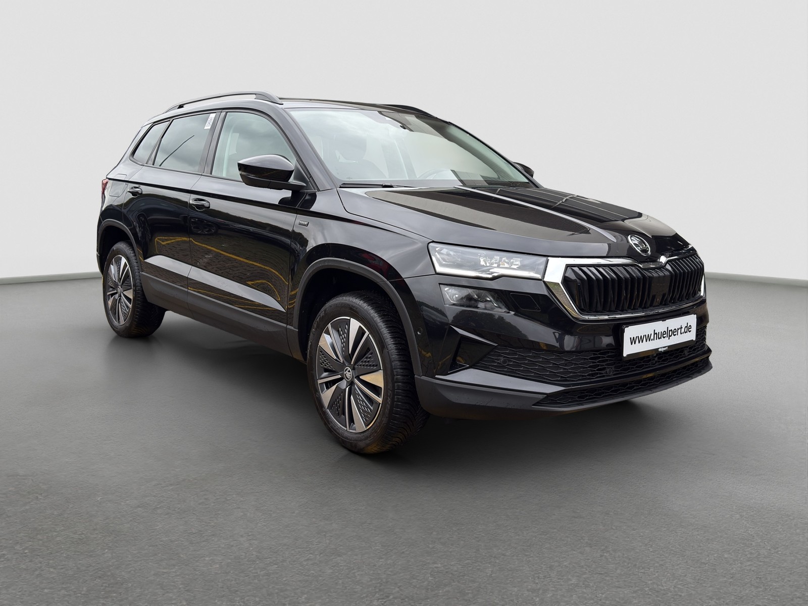 Skoda Karoq 1.5 TOUR PANO AHK 360°CAM ACC EKLAPPE NAVI