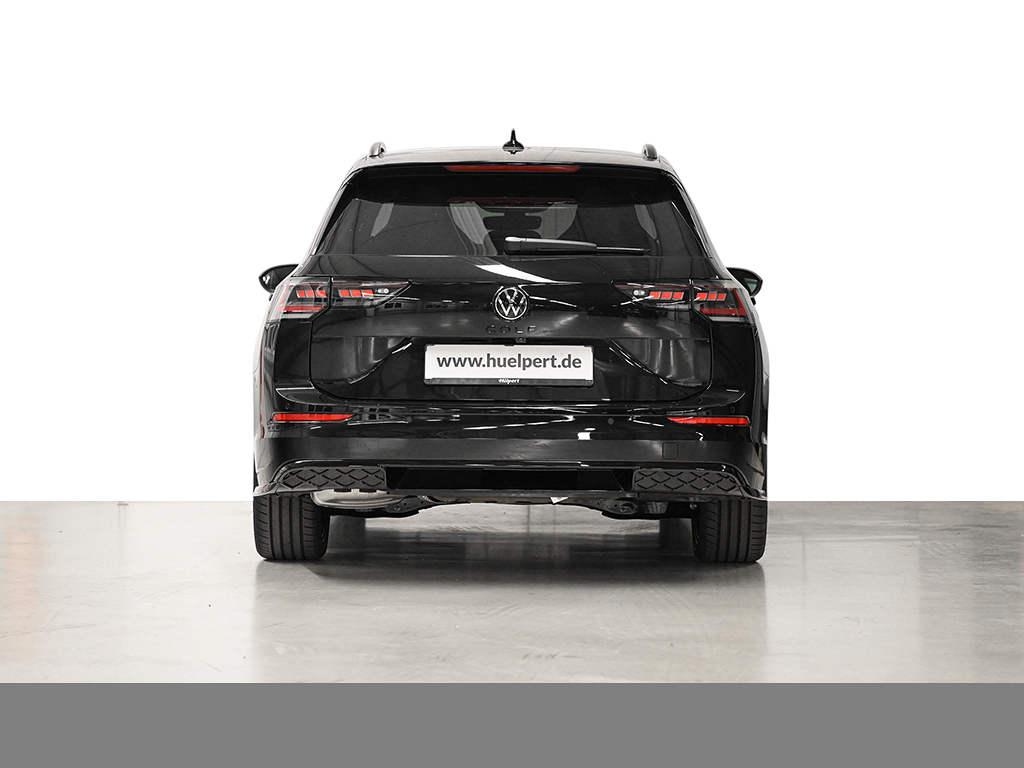 Volkswagen Golf Variant VIII 2.0 R-LINE BLACKSTYLE PANO CAM