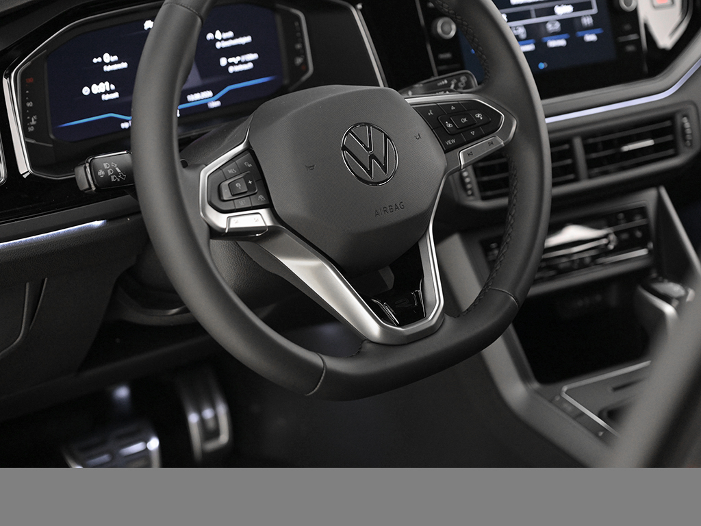 Volkswagen Polo 1.0 R-LINE CAM ACC LM17 MATRIX NAVI CARPLAY