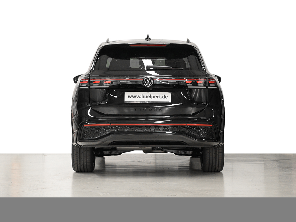 Volkswagen Tiguan 2.0 R-LINE BLACK STYLE 4X4 LEDER PANO AHK