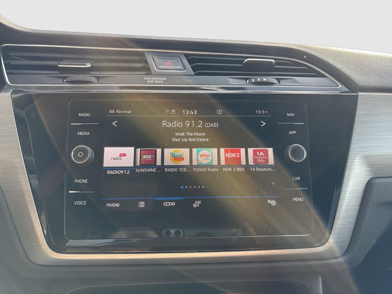 Volkswagen Touran 2.0 COMFORTLINE 7SITZE CAM ACC CARPLAY