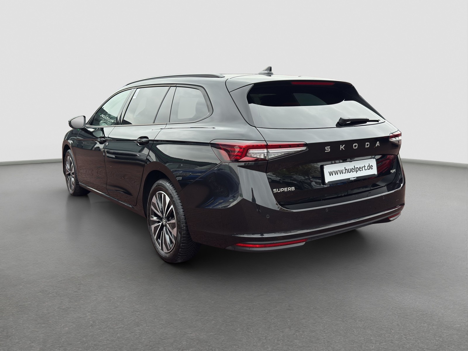 Skoda Superb Combi 2.0 SELECTION 4X4 PANO AHK CAM NAVI