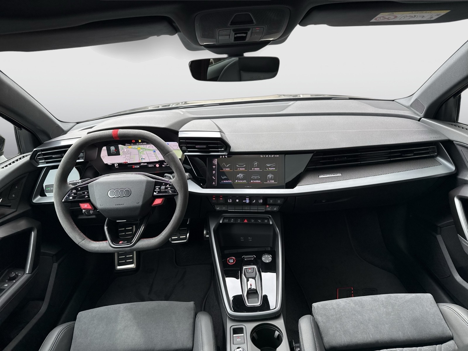 Audi RS3 Sportback quattro SPORTABGASANLAGE PANO LM19