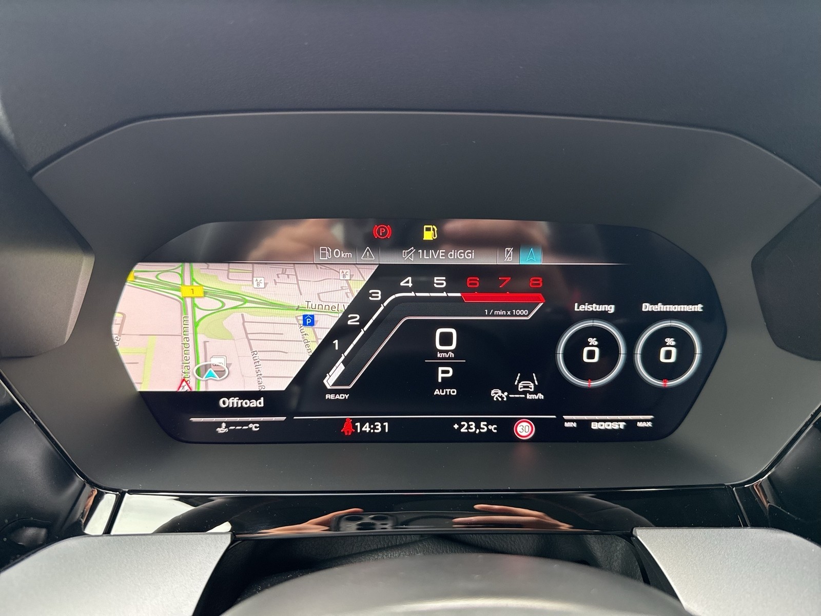 Audi RS3 Sportback quattro SPORTABGASANLAGE PANO LM19