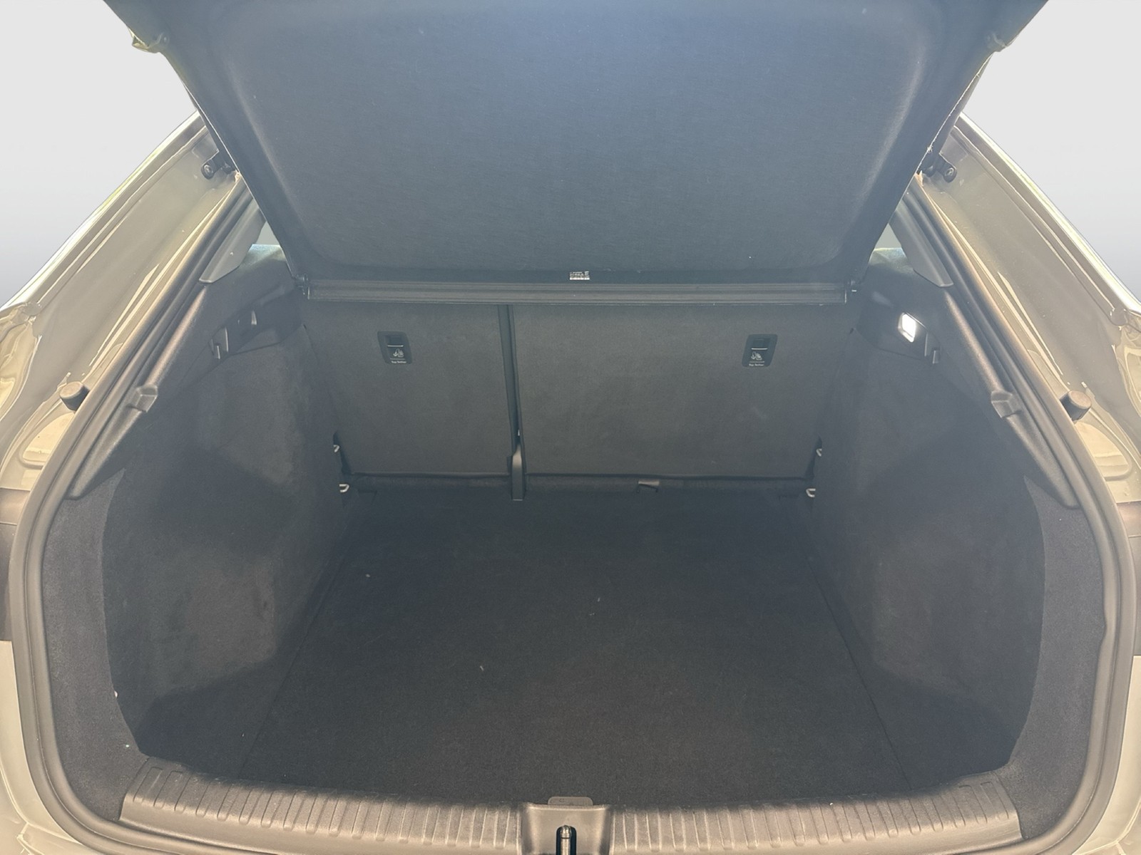 Audi Q4 e-tron Sportback 35 PANO KAMERA eKLAPPE NAVI+