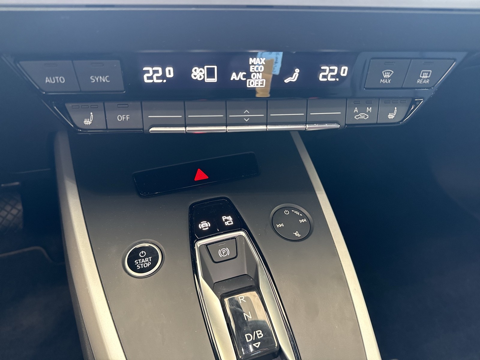 Audi Q4 e-tron Sportback 35 PANO KAMERA eKLAPPE NAVI+