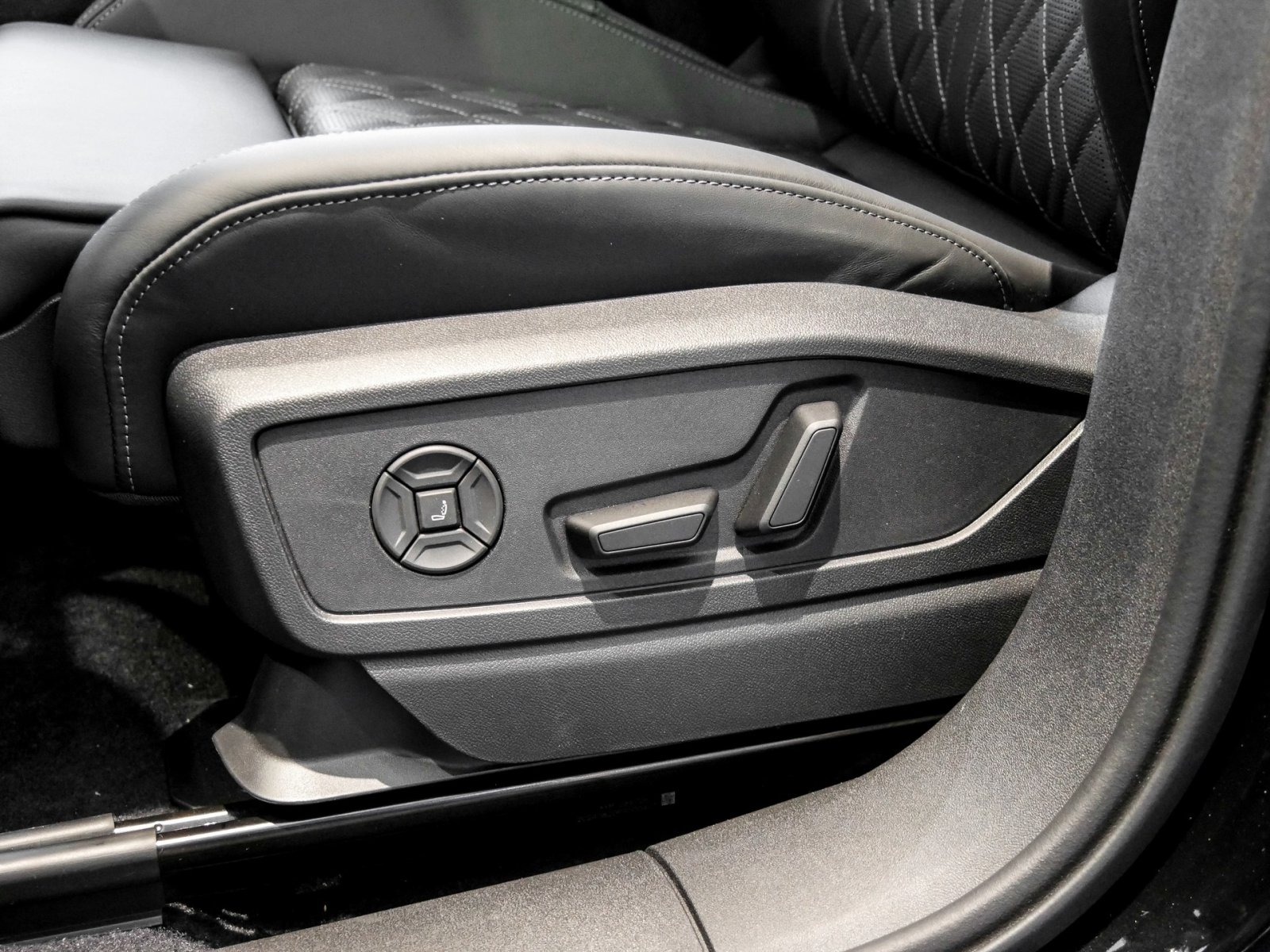 Audi SQ5 Sportback TFSI S tronic Techpro+Memory+Pano+Sitzbelüftung+