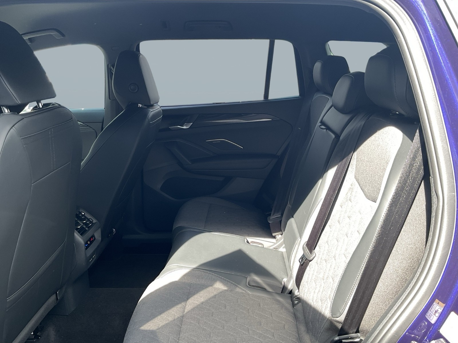 Volkswagen Tayron 2.0 LIFE 4X4 STANDHZ HARMAN KARDON 360CAM