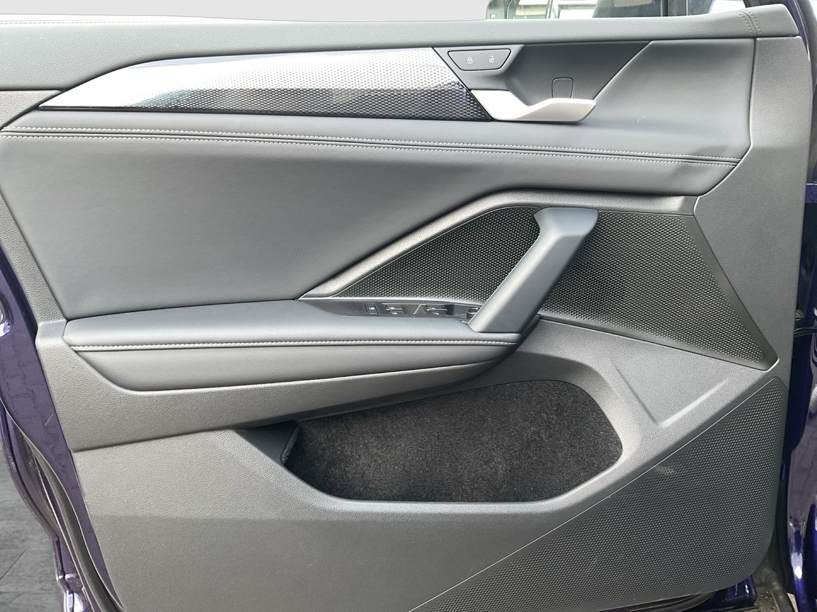 Volkswagen Tayron 2.0 LIFE 4X4 STANDHZ HARMAN KARDON 360CAM