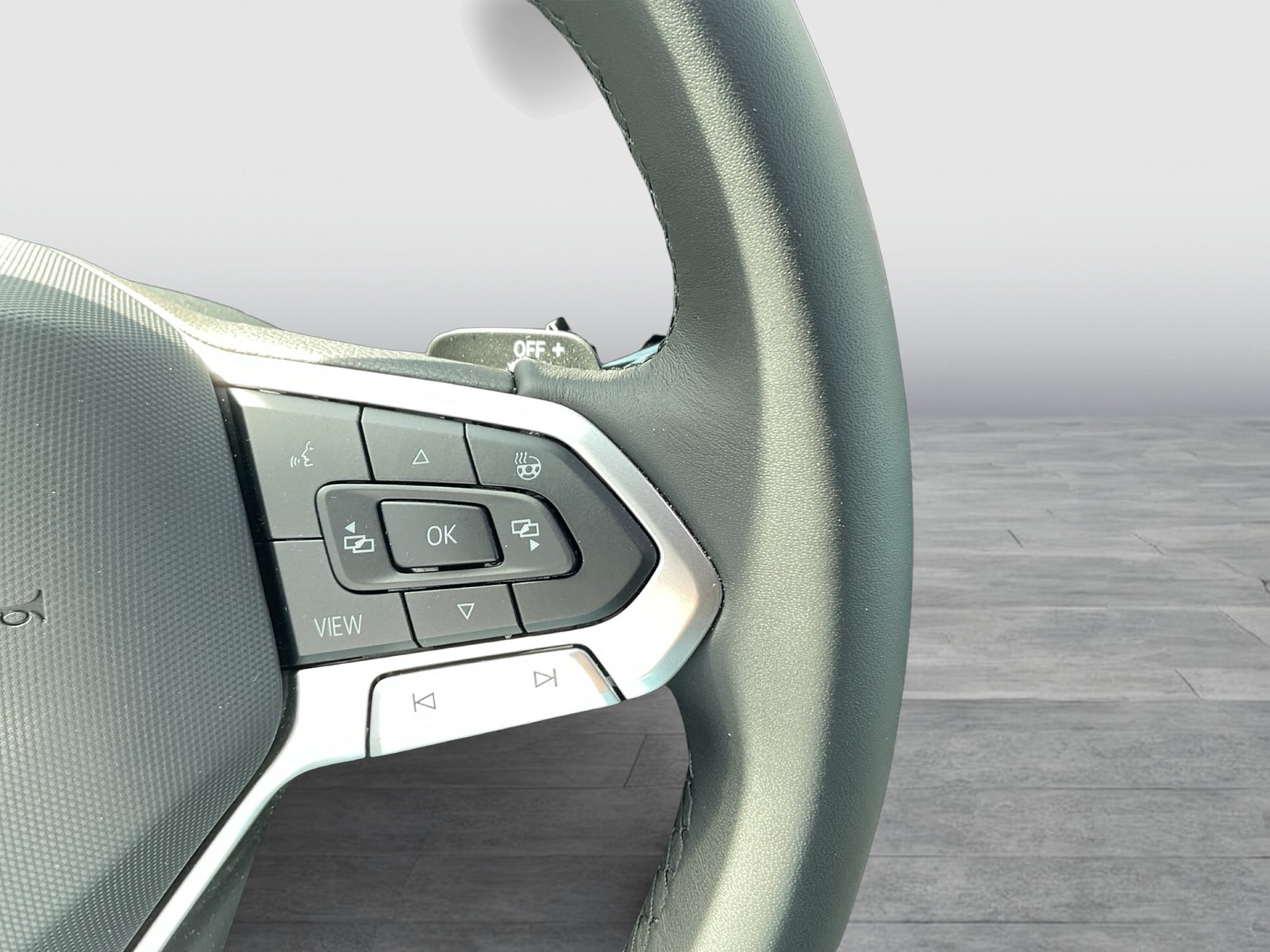 Volkswagen Tayron 2.0 LIFE 4X4 STANDHZ HARMAN KARDON 360CAM