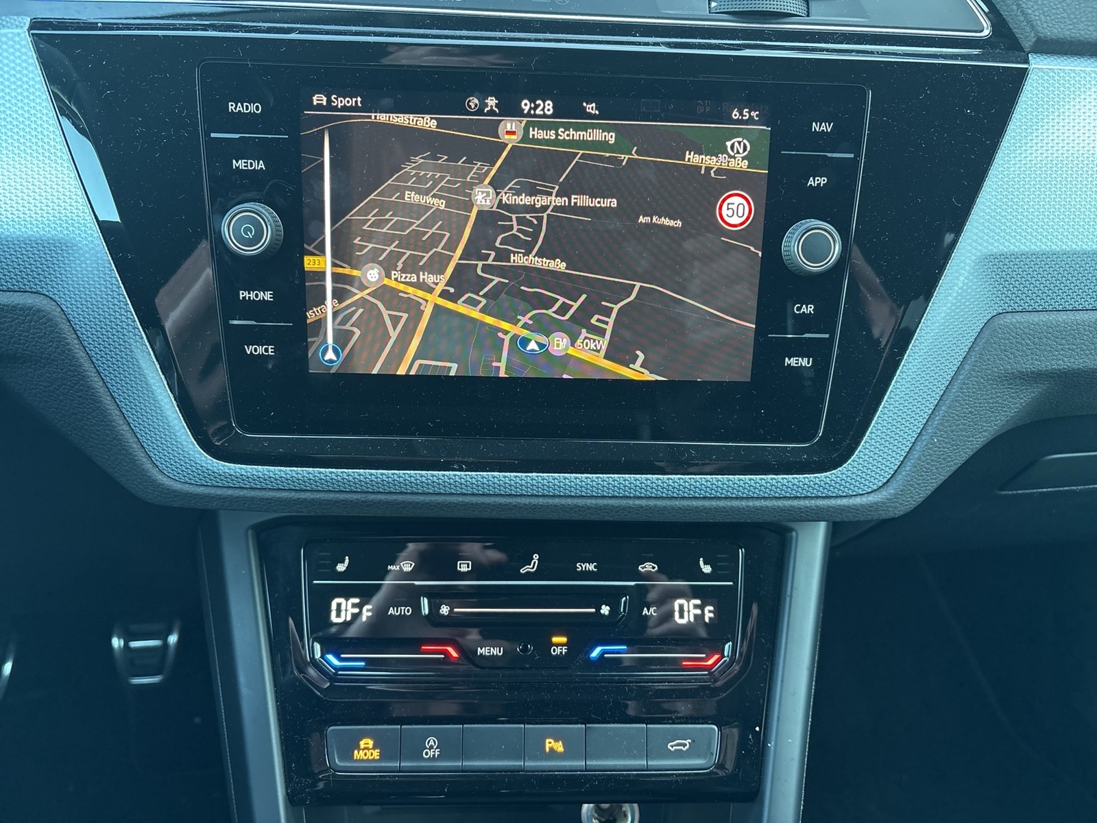 Volkswagen Touran 1.5 GOAL 7SITZE CAM ACC E-KLAPPE NAVI ALU