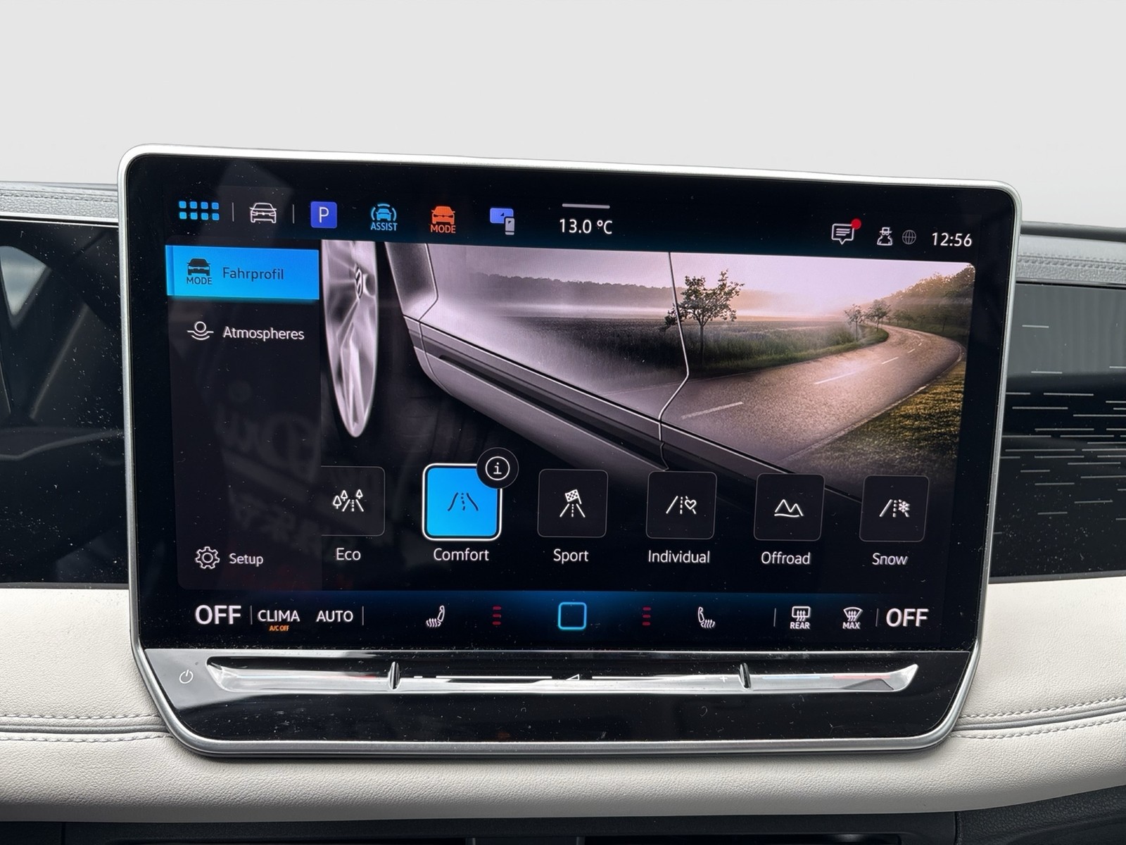 Volkswagen Tiguan 2.0 ELEGANCE 4X4 AHK 360°CAM ACC LM18 NAVI