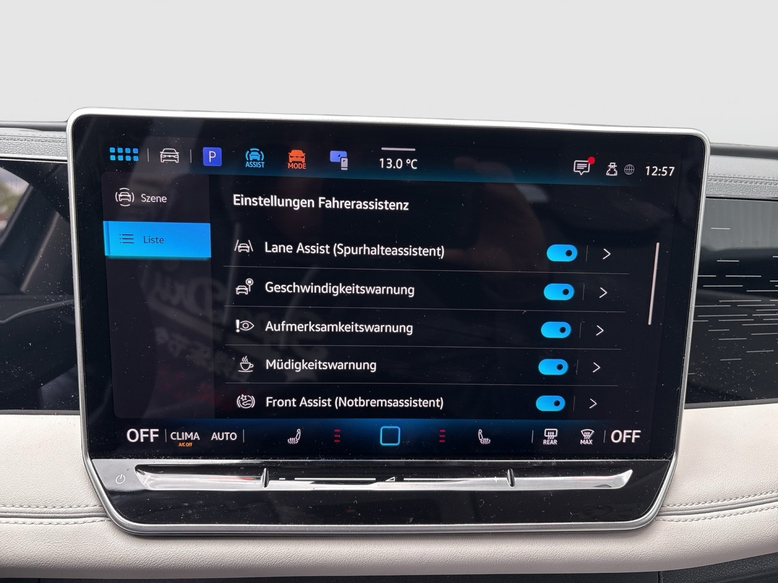 Volkswagen Tiguan 2.0 ELEGANCE 4X4 AHK 360°CAM ACC LM18 NAVI