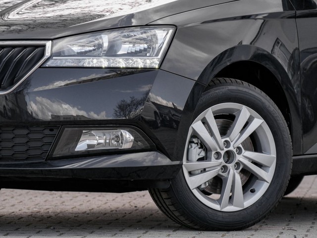 Skoda Fabia Combi 1.0 AHK CAM CARPLAY ALU SITZHEIZUNG
