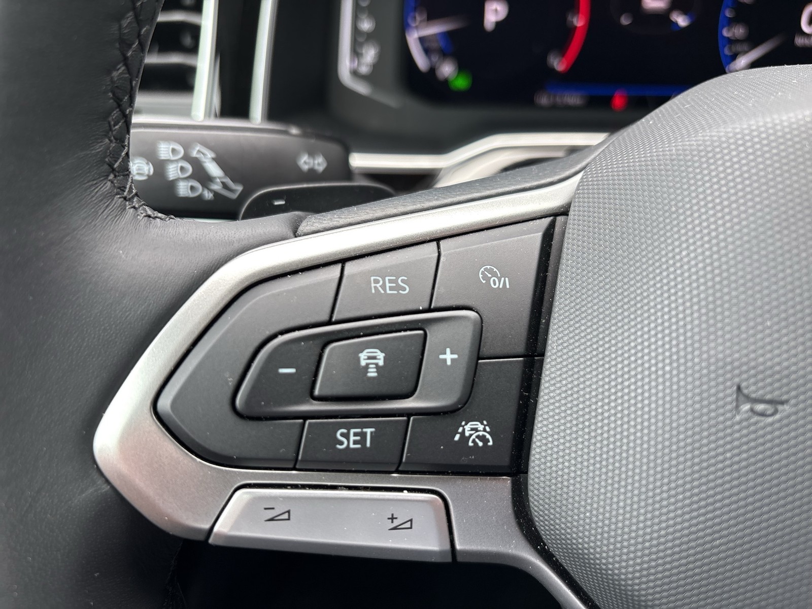 Volkswagen Taigo 1.5 GOAL ACC LM17 NAVI CARPLAY SITZHEIZUNG