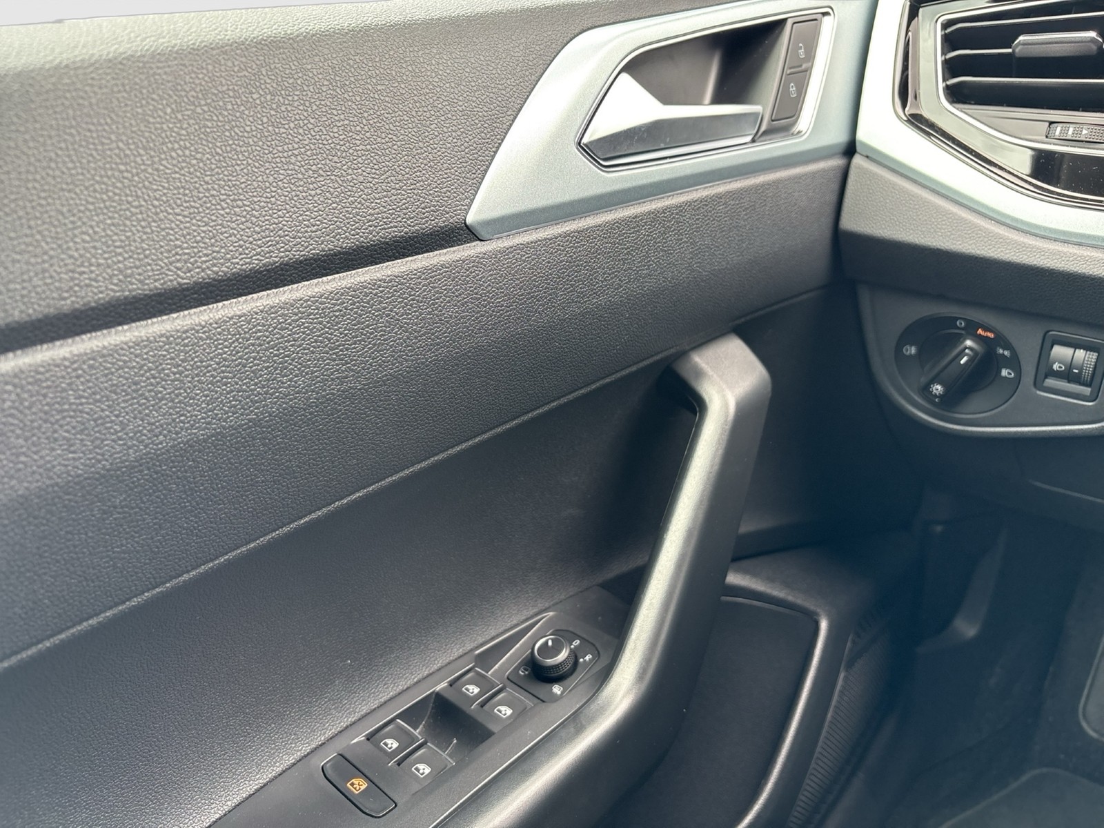 Volkswagen Taigo 1.5 GOAL ACC LM17 NAVI CARPLAY SITZHEIZUNG