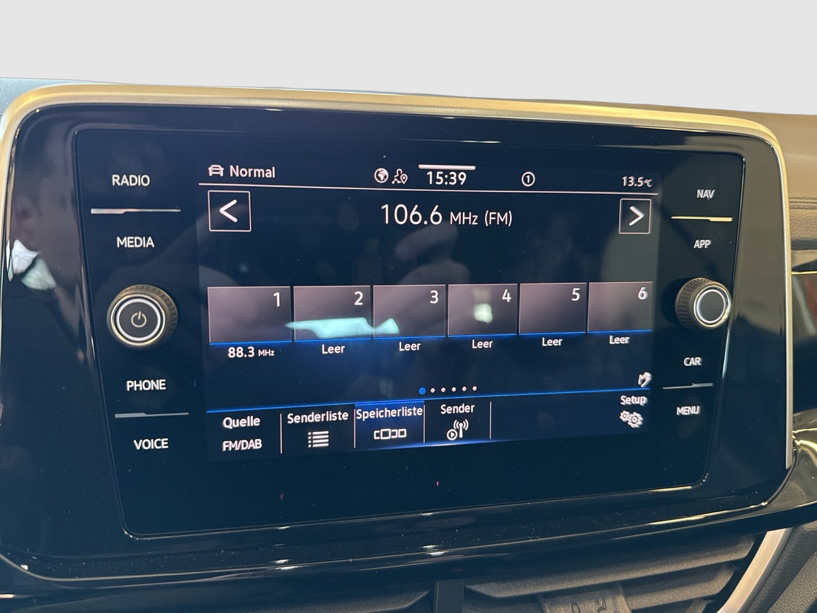 Volkswagen T-Roc Cabriolet 1.5 R-LINE AHK ACC LM17 LED+ NAVI