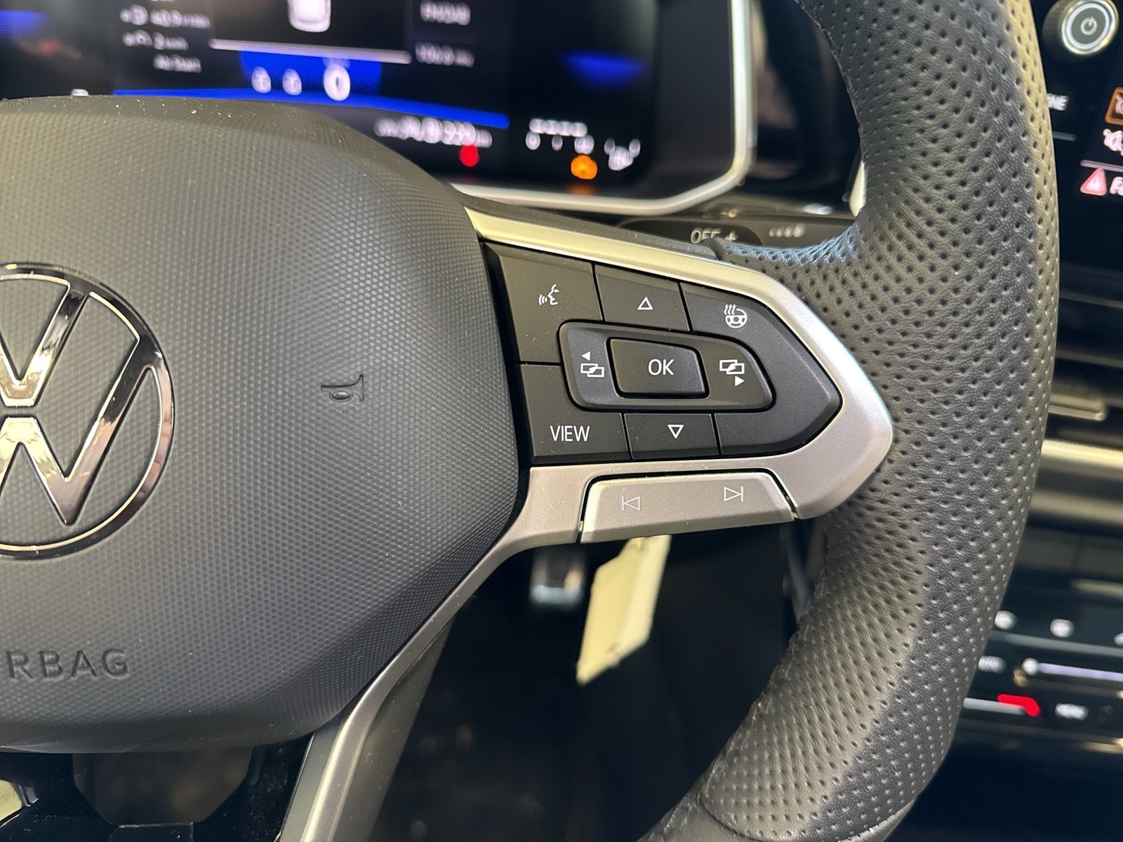 Volkswagen T-Roc Cabriolet 1.5 R-LINE AHK ACC LM17 LED+ NAVI