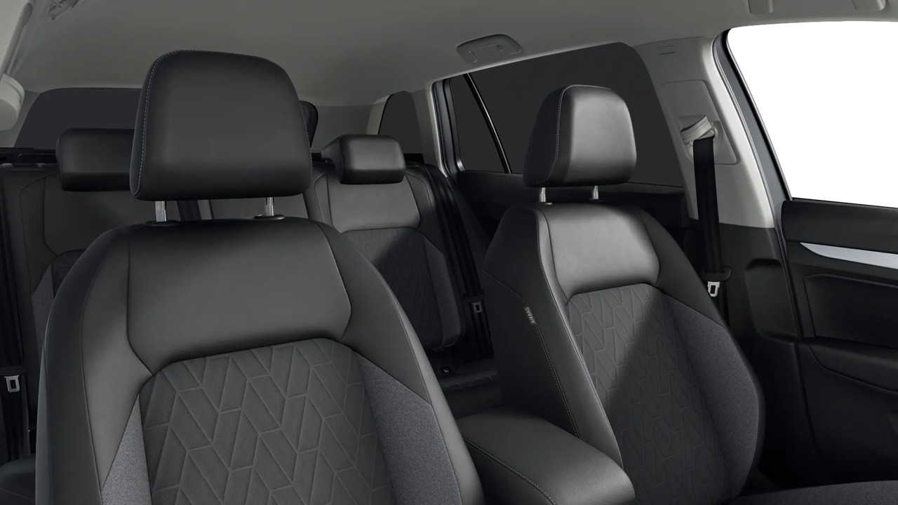 Volkswagen Golf Variant VIII 1.5 eTSI GOAL CAM ACC LM17 NAVI