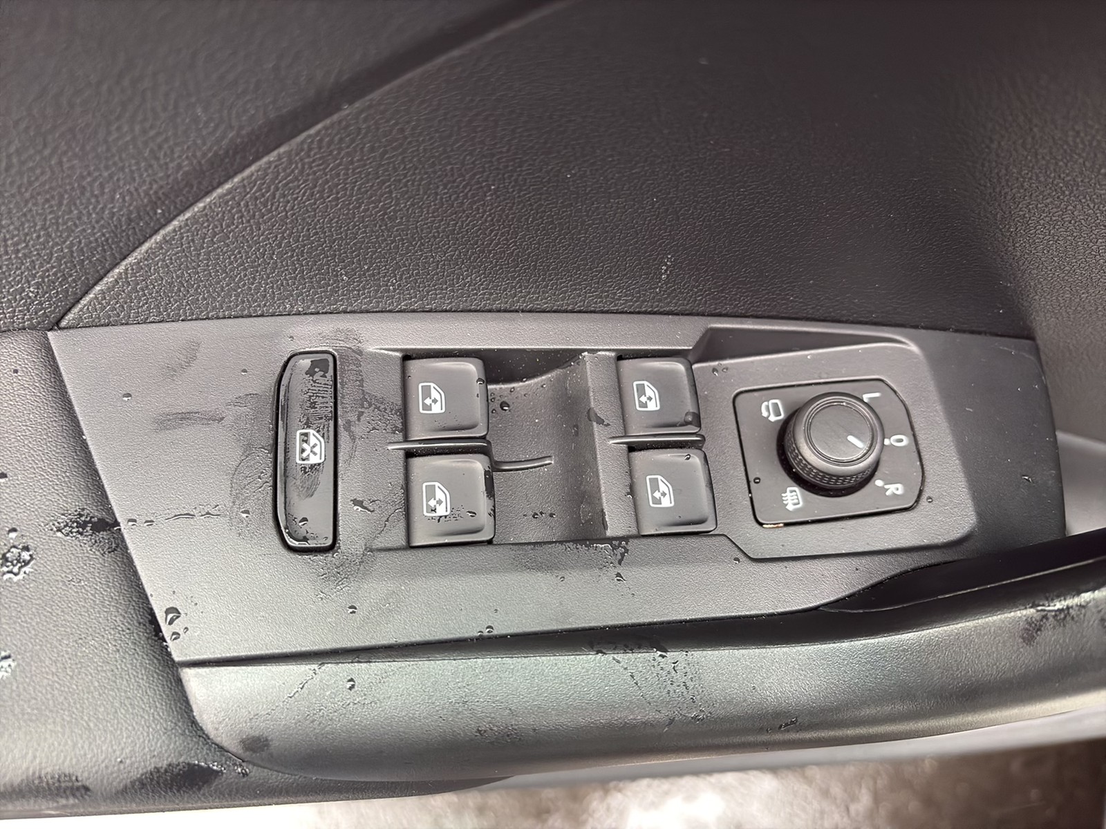 Volkswagen T-Cross 1.0 LIFE ACC CARPLAY ALU SITZHEIZUNG LED