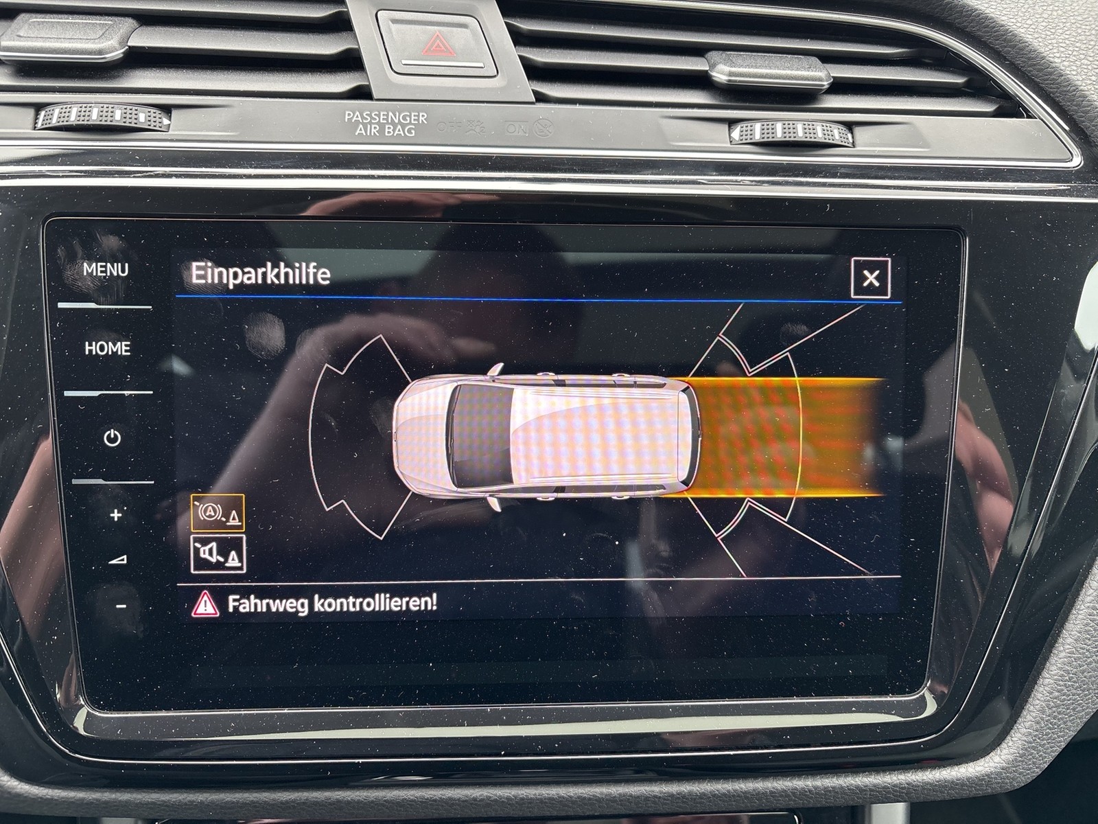 Volkswagen Touran 2.0 HIGHLINE PANO AHK ACC LM17 E-KLAPPE