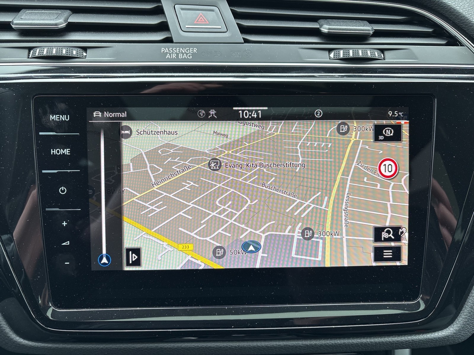 Volkswagen Touran 2.0 HIGHLINE PANO AHK ACC LM17 E-KLAPPE