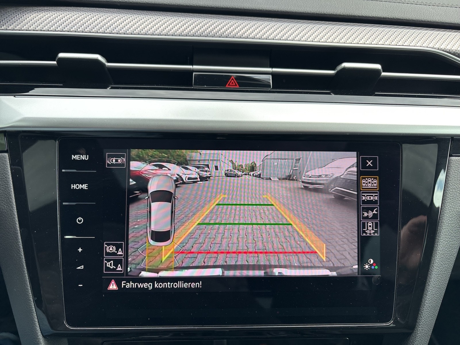 Volkswagen Arteon 2.0 R-LINE 4X4 PANO H.KARDON AHK KAMERA