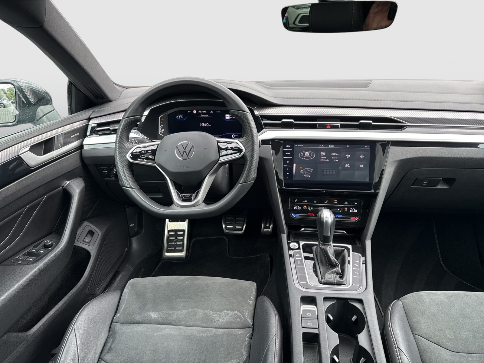 Volkswagen Arteon 2.0 R-LINE 4X4 PANO H.KARDON AHK KAMERA