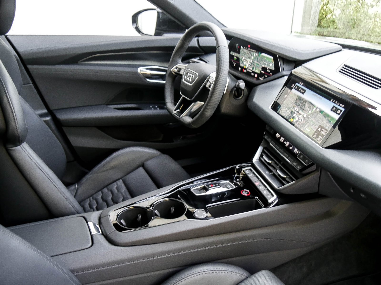 Audi e-tron GT quattro BLACKPAK PANO B&O LM21 HEADUP