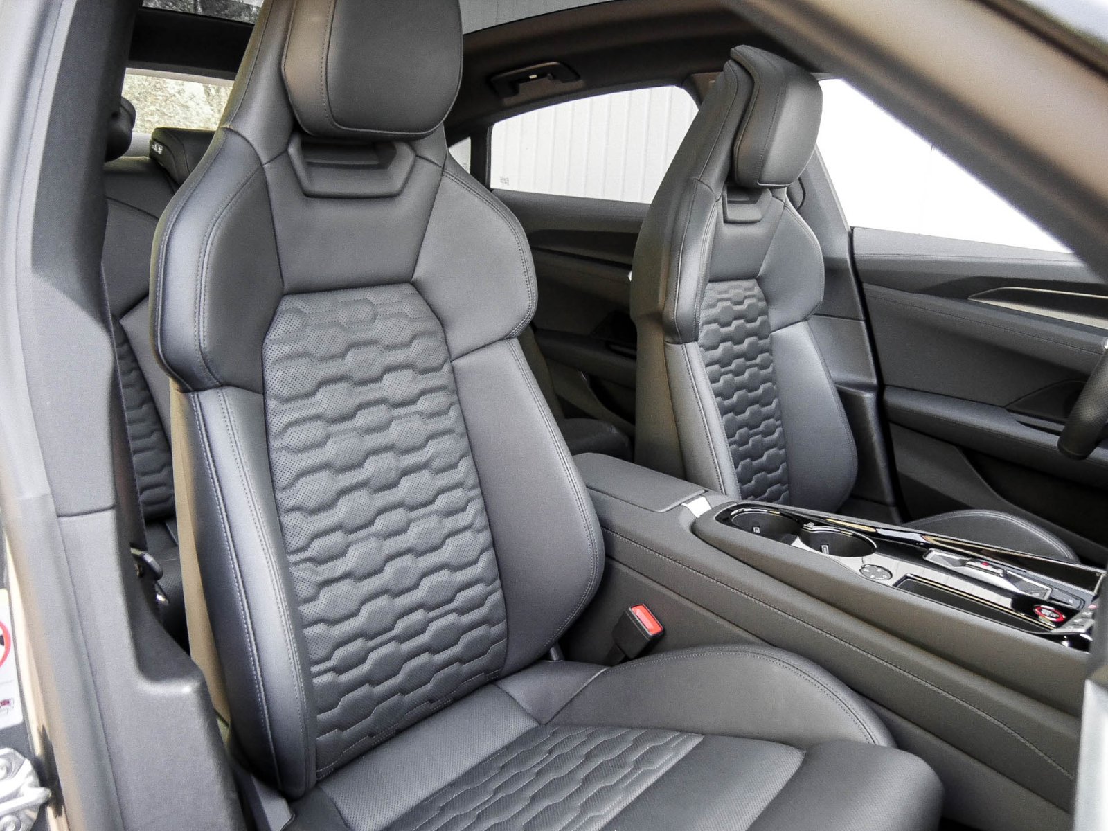 Audi e-tron GT quattro BLACKPAK PANO B&O LM21 HEADUP