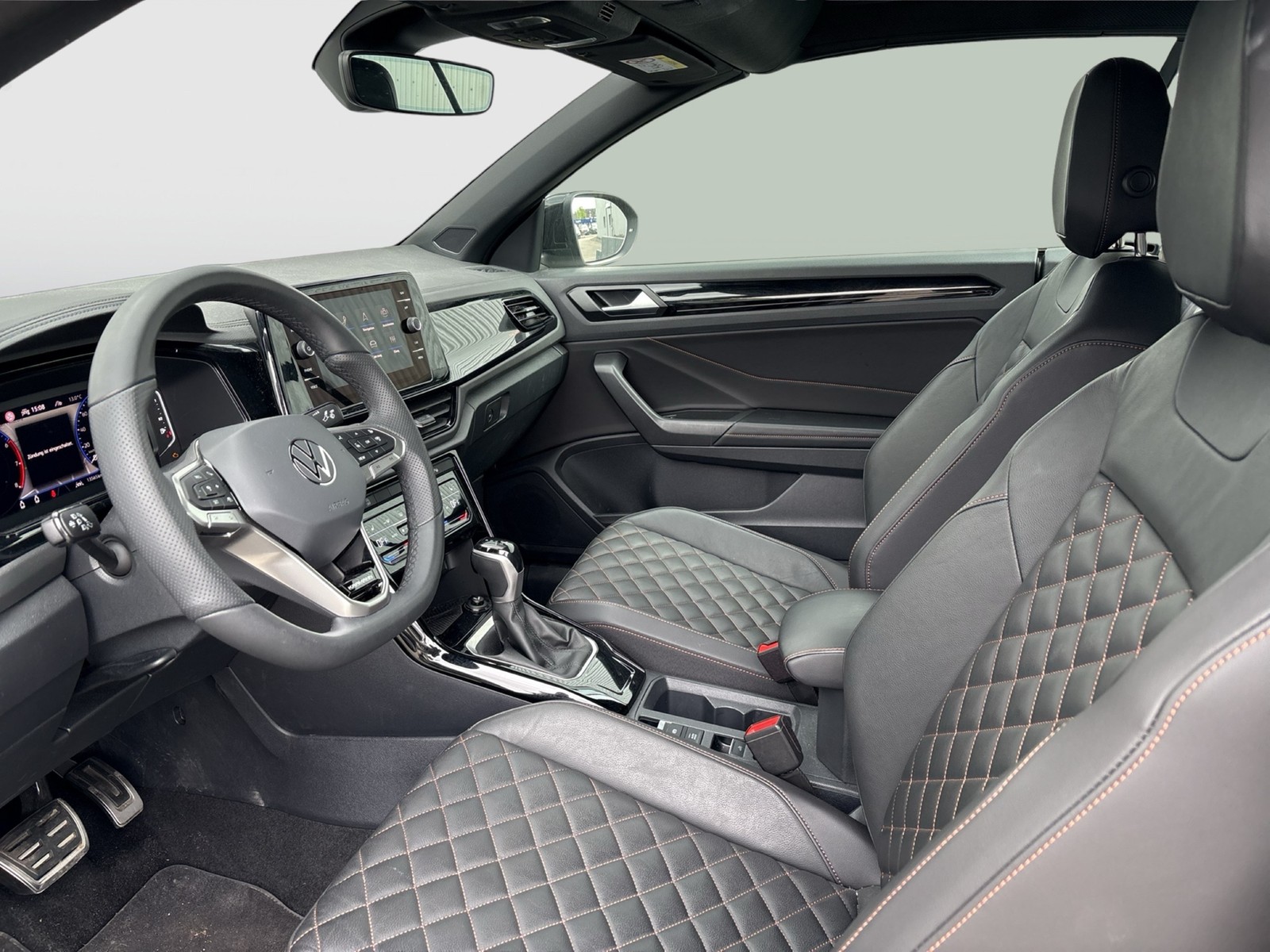 Volkswagen T-Roc Cabriolet 1.5 R-LINE EDITION KARMANN LEDER