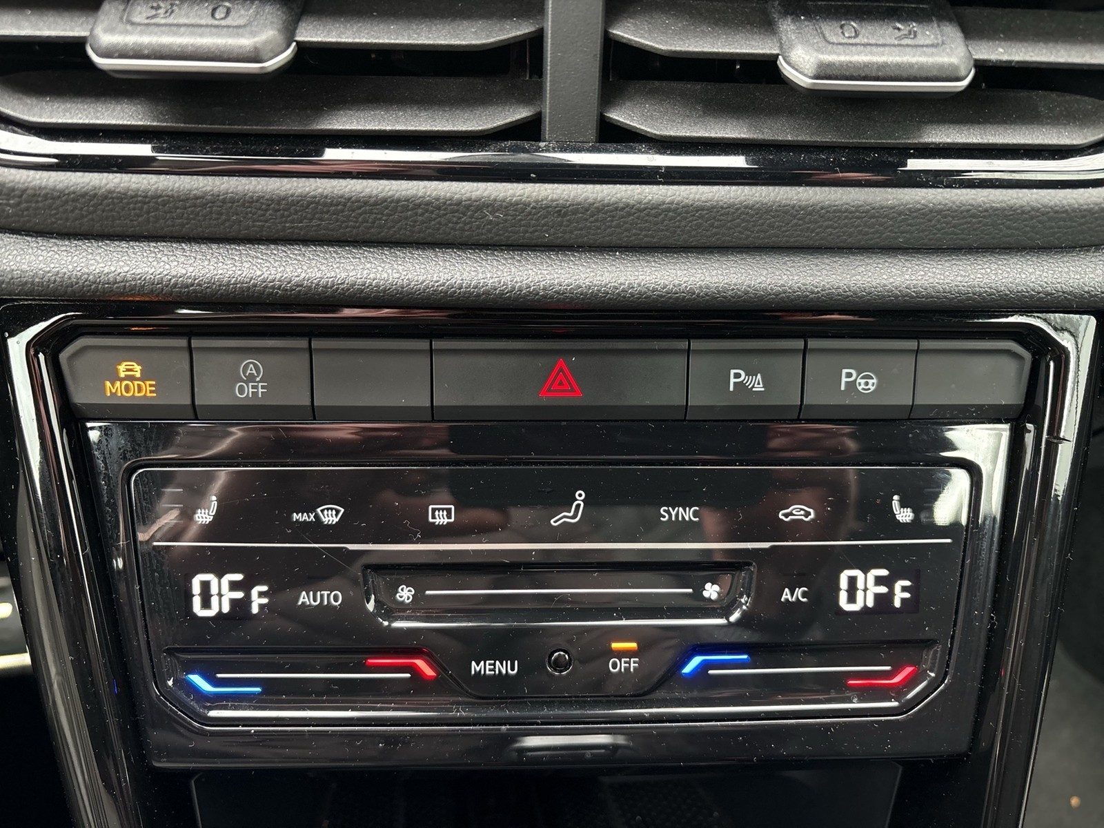 Volkswagen T-Roc Cabriolet 1.5 R-LINE EDITION KARMANN LEDER