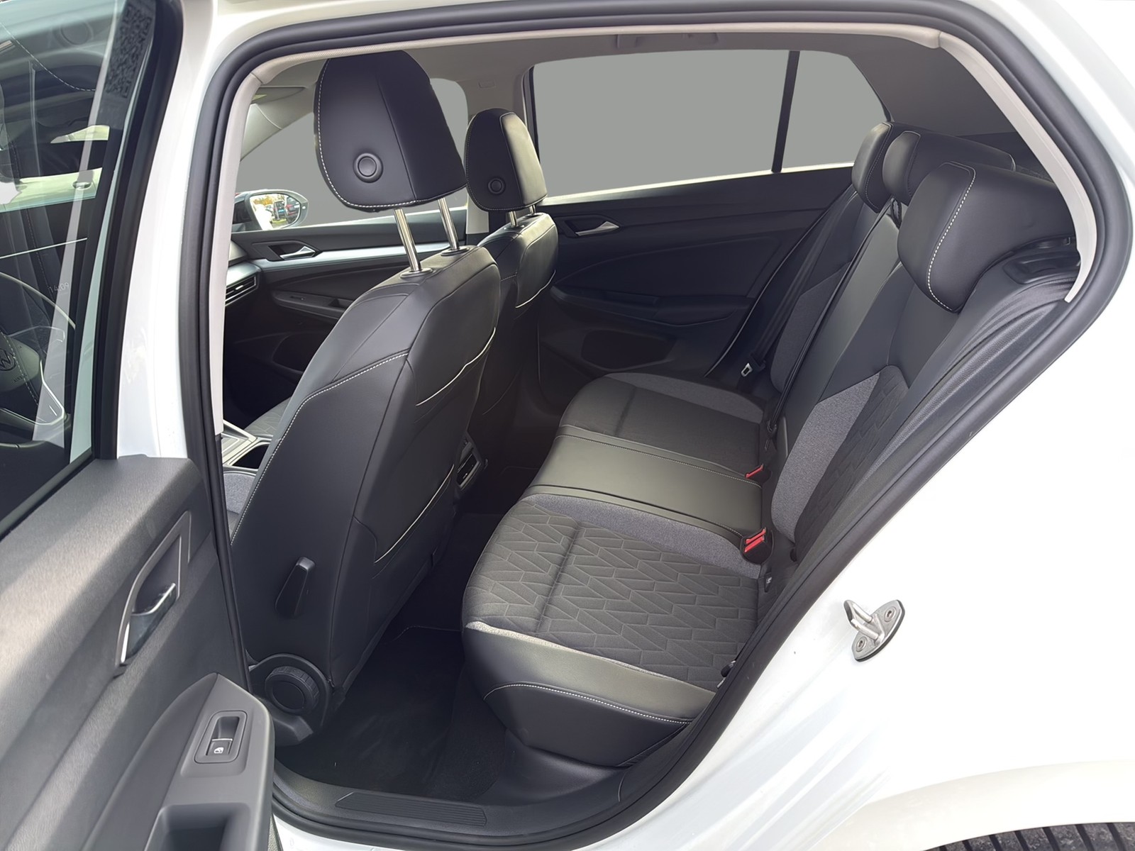 Volkswagen Golf VIII 1.5 HYBRID GOAL FACELIFT ACC CARPLAY