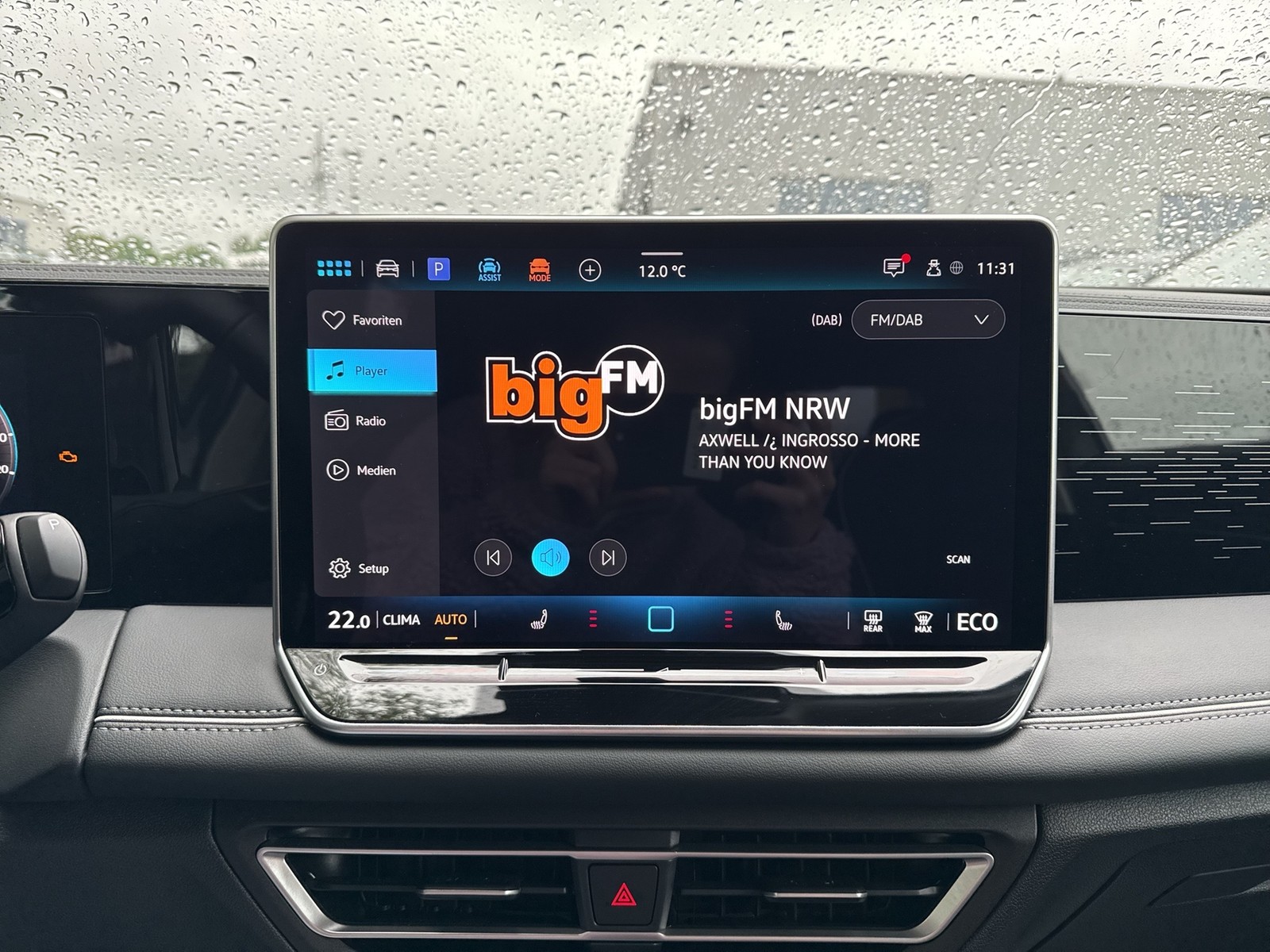 Volkswagen Tiguan 1.5 HYBRID ELEGANCE AHK CAM ACC LM18 NAVI