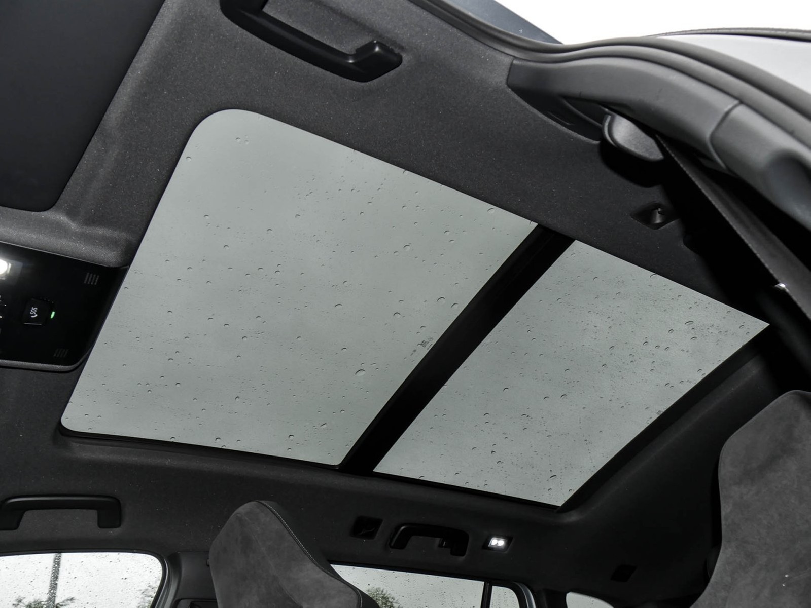 Volkswagen Golf Variant VIII 1.5 R-LINE FACELIFT PANO CAM