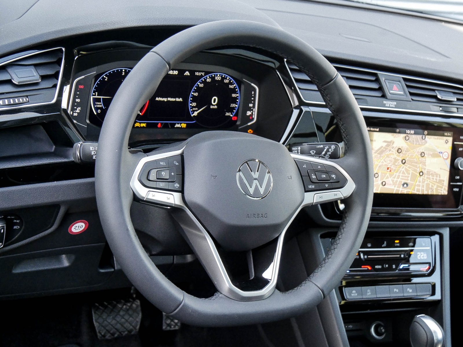 Volkswagen Touran 2.0 TDI HIGHLINE DSG STANDHZG AHK 7SITZE