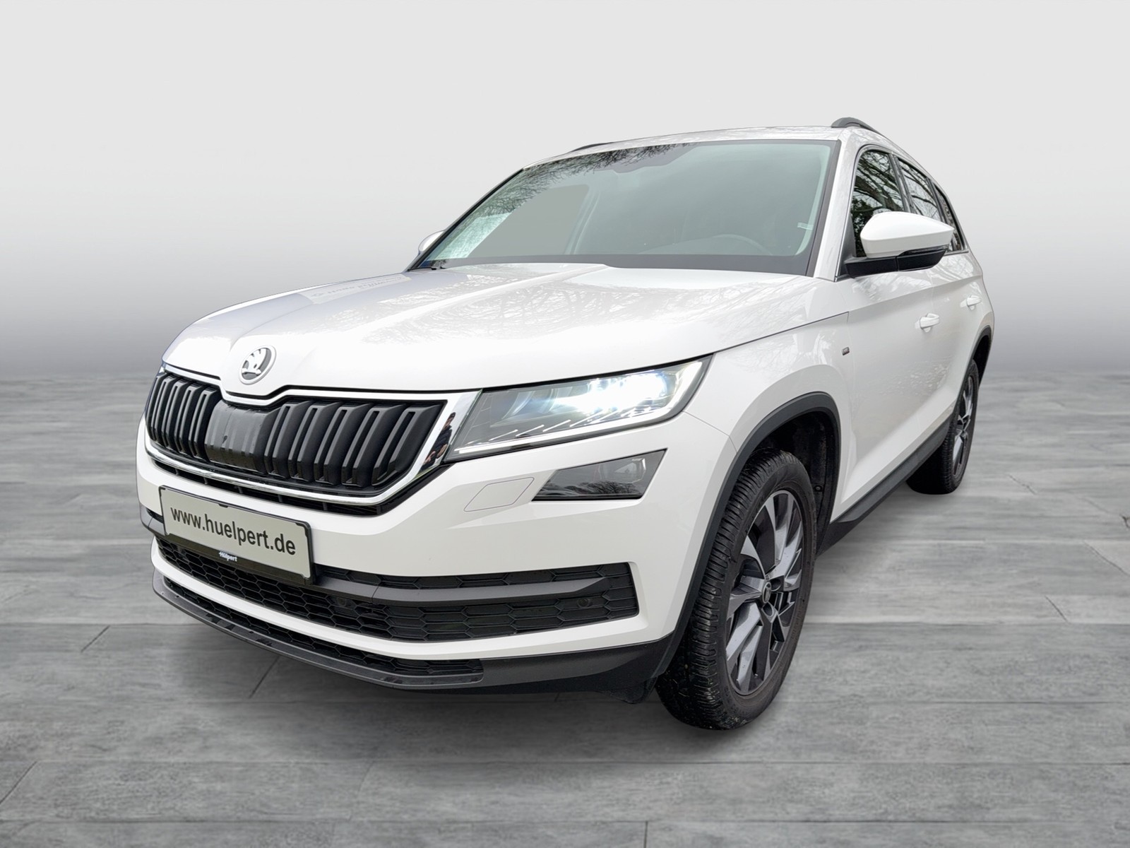 Skoda Kodiaq 1.5 DRIVE 125 AHK ACC ALU19 eKLAPPE NAVI