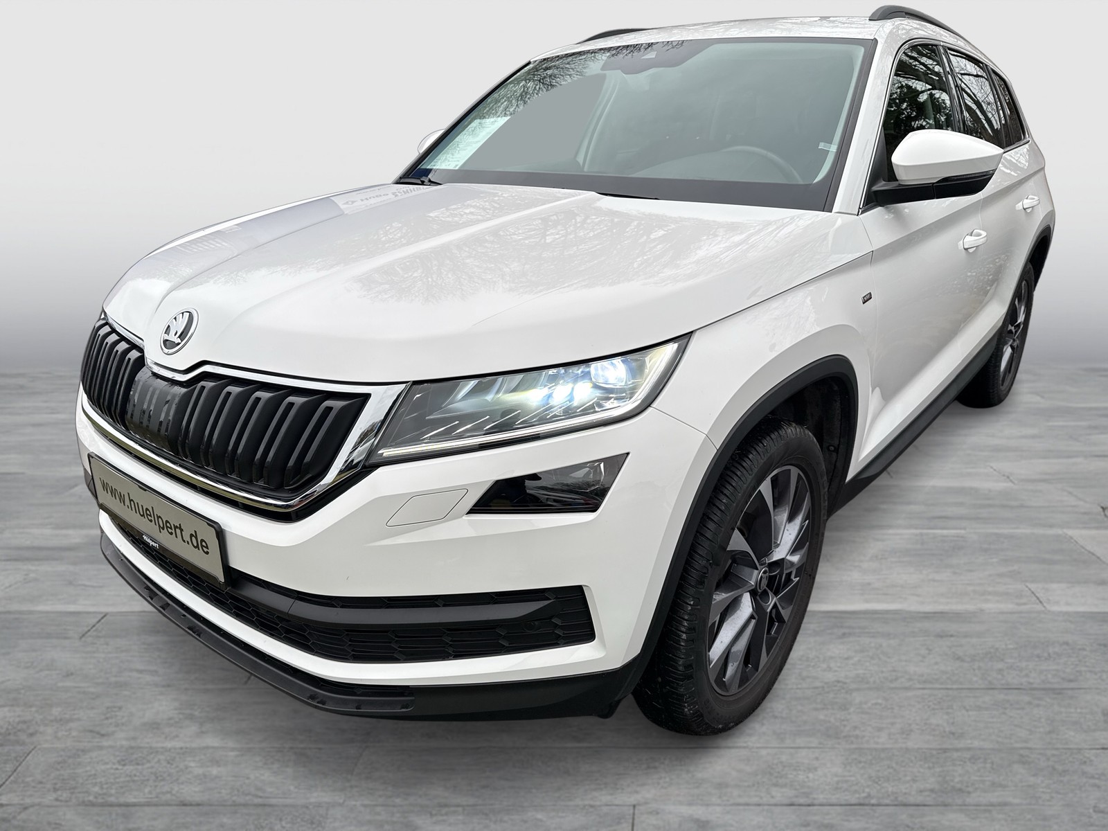 Skoda Kodiaq 1.5 DRIVE 125 AHK ACC ALU19 eKLAPPE NAVI
