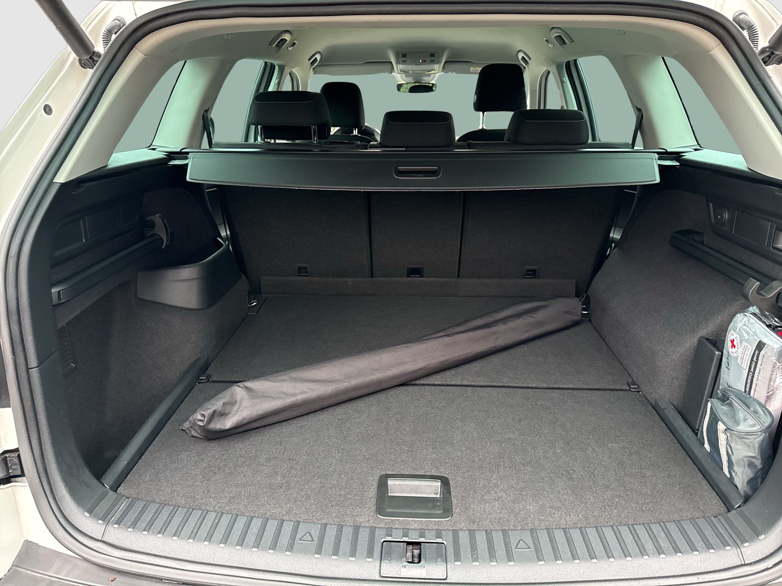 Skoda Kodiaq 1.5 DRIVE 125 AHK ACC ALU19 eKLAPPE NAVI