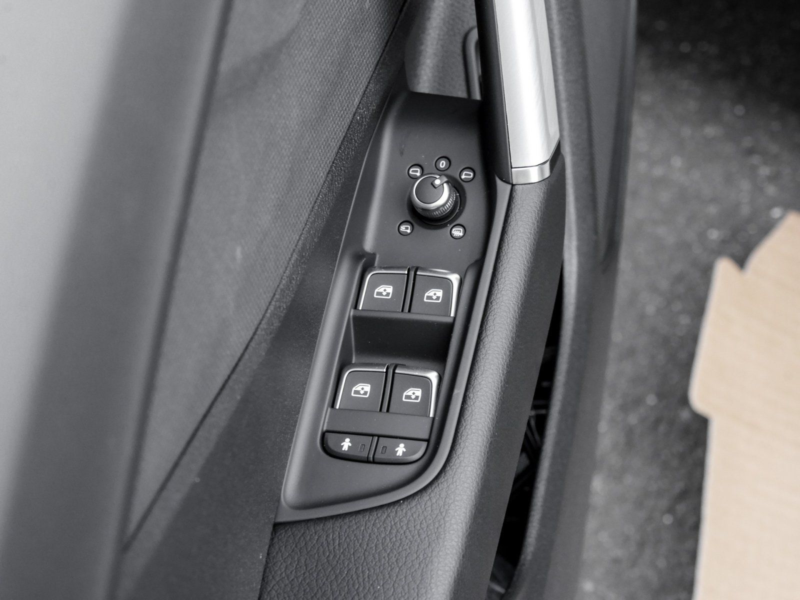 Audi Q2 35 TFSI S tronic S Line MatrixLED+Assistenzpaket+Pano+Sline+