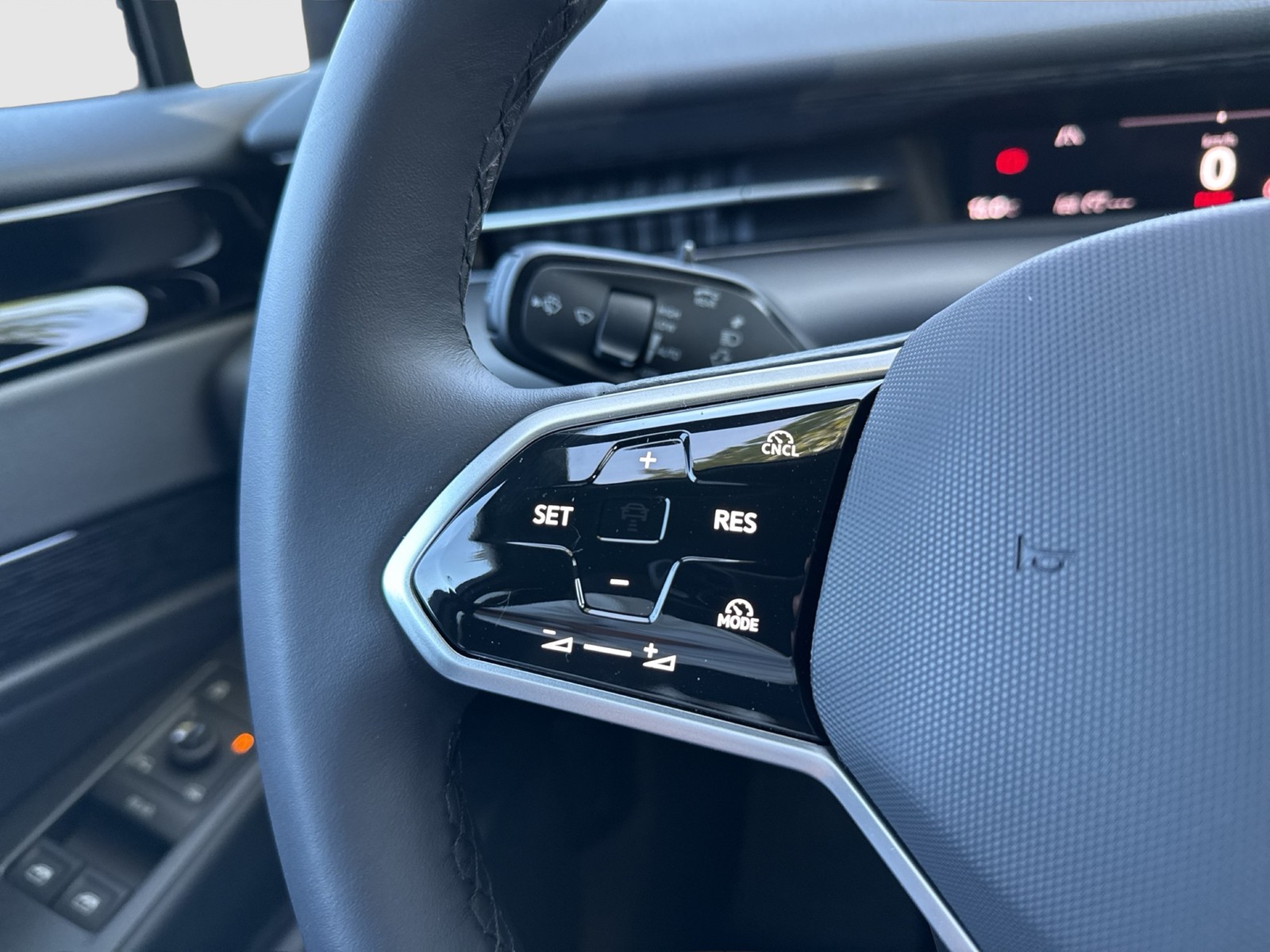 Volkswagen ID.7 Tourer PRO BLACK STYLE CAM ACC LM19 CARPLAY