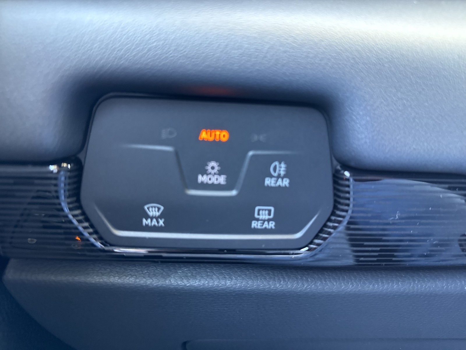 Volkswagen ID.7 Tourer PRO BLACK STYLE CAM ACC LM19 CARPLAY