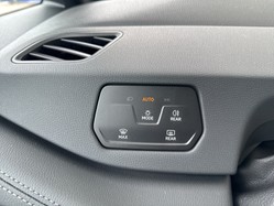 Volkswagen ID.3 Pure WÄRMEPUMPE CAM ACC LM18 NAVI CARPLAY