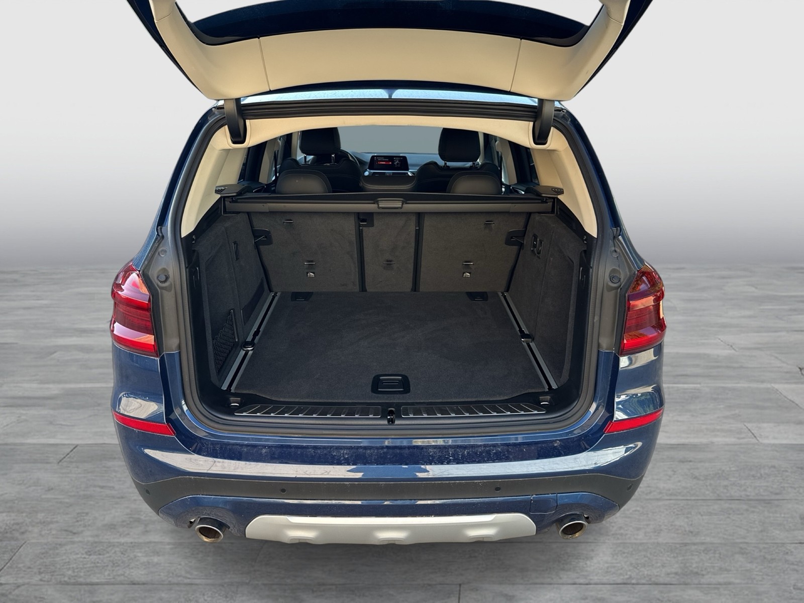 BMW X3 20 i xLine 4X4 LEDER STANDHZ AHK CAM ALU19"
