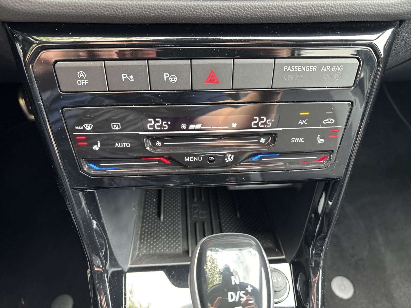 Volkswagen T-Cross 1.0 GOAL ACC LM17 NAVI CARPLAY SITZHEIZ.