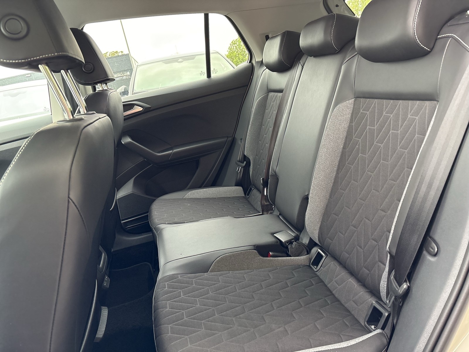 Volkswagen T-Cross 1.0 GOAL ACC CARPLAY ALU SITZHEIZUNG