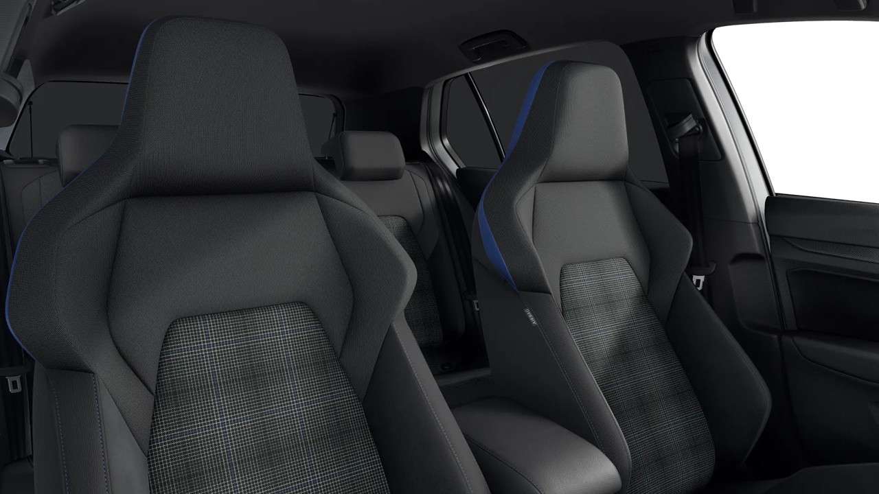 Volkswagen Golf VIII 1.5 HYBRID GTE BLACK STYLE 360°CAM ACC