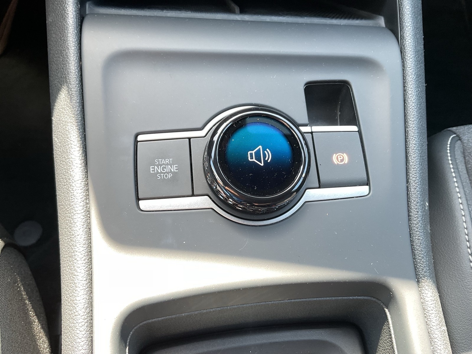Volkswagen Tiguan 2.0 LIFE 4X4 STANDHZ. AHK 360CAM HDMATRIX