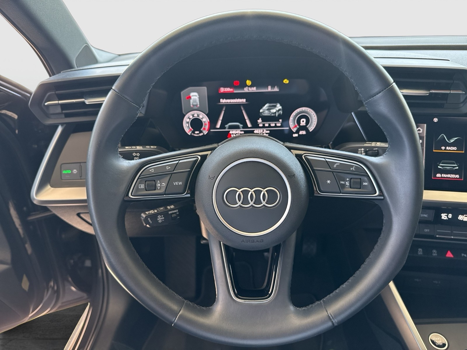 Audi A3 Sportback 30 advanced NAVI+ ALU17 SITZHEIZUNG